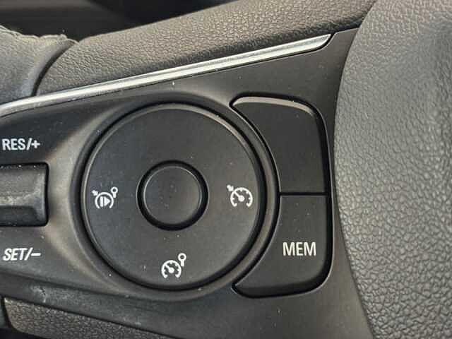 Opel Crossland 1.5 ECOTEC D 110 CV Elegance