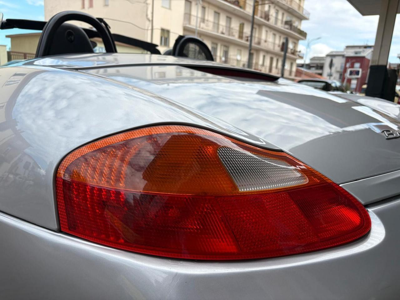 Porsche Boxster 2.5i 24V cat