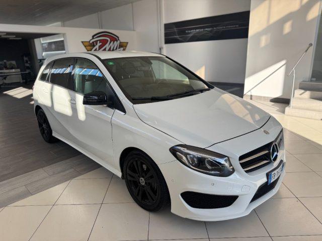 MERCEDES-BENZ B 180 d Premium