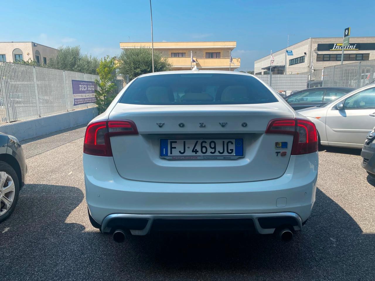 Volvo S60 T6 AWD Geartronic R-design
