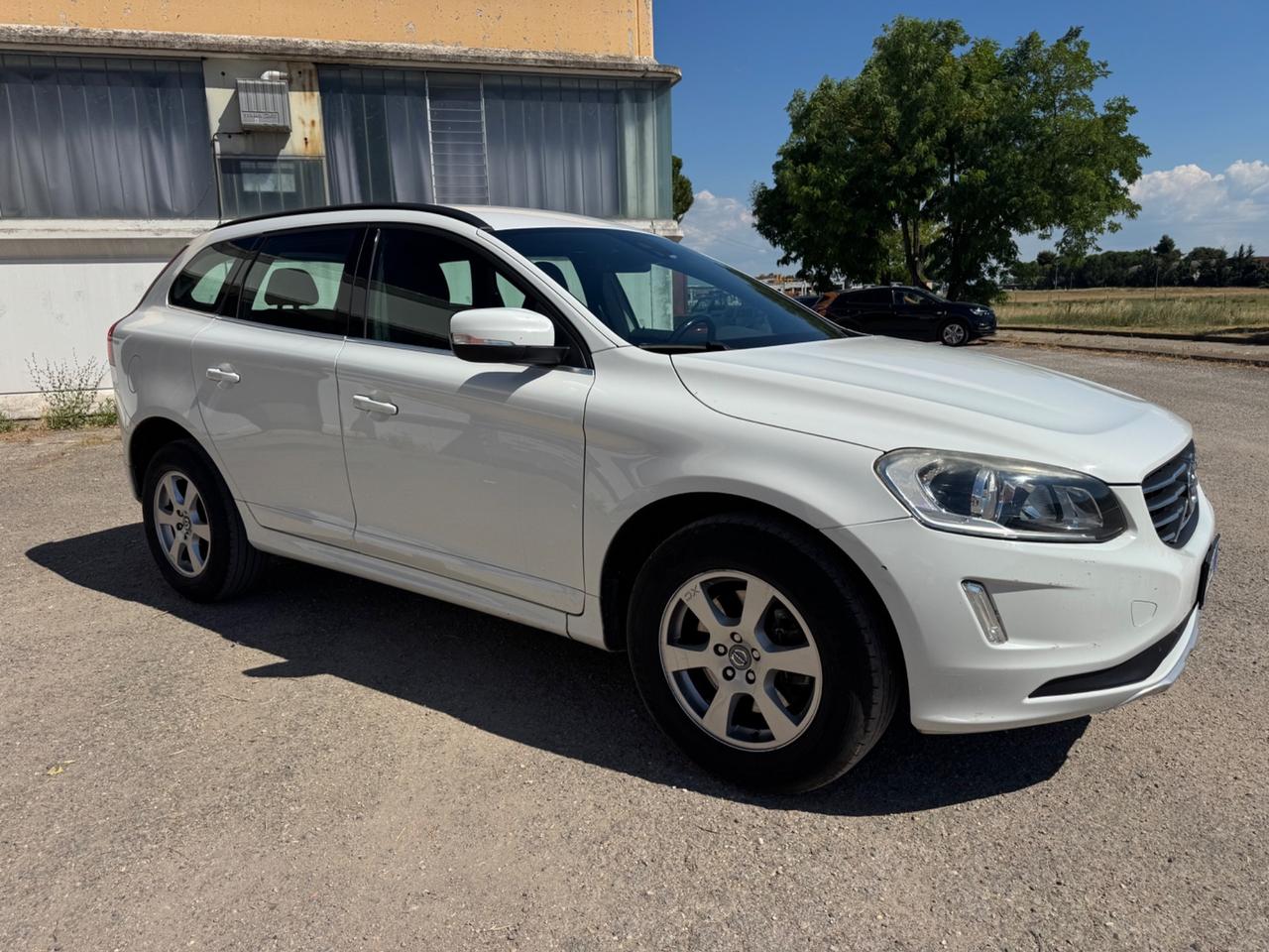 Volvo XC 60 XC60 D3 Geartronic R-design Momentum