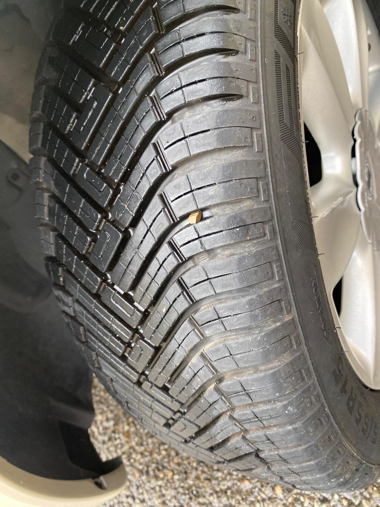 Lancia Ypsilon 1.2 Benzina Argento NEOPATENTATI