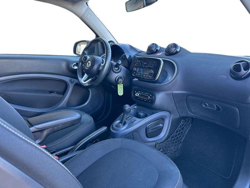 smart fortwo III 2015 1.0 Passion 71cv twinamic my18