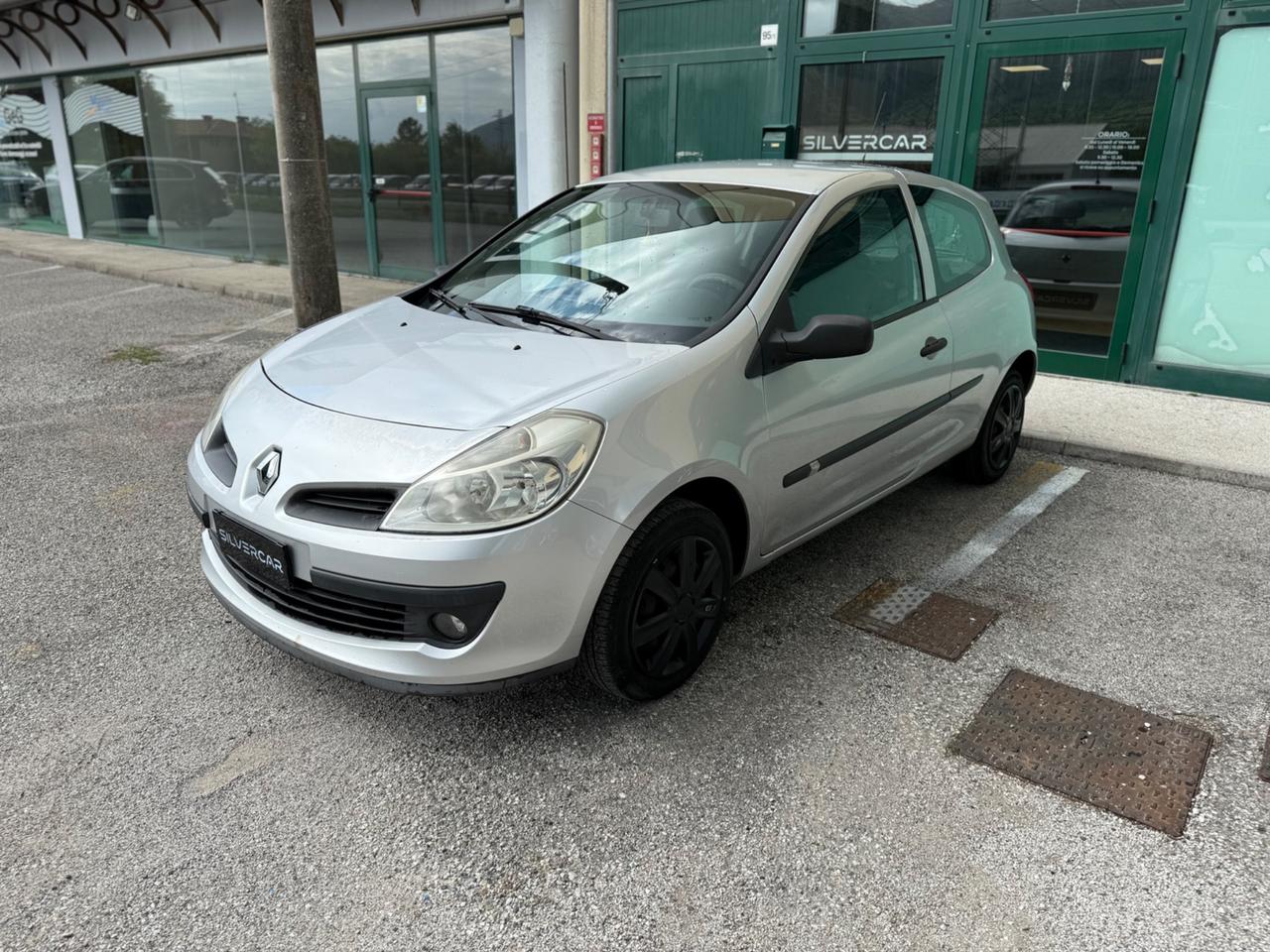 Renault Clio 1.2 - OK NEOPATENTATI
