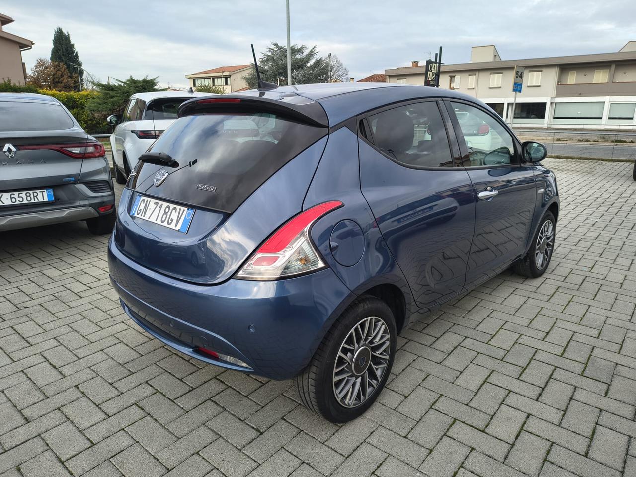 Lancia Ypsilon 1.0 Hybrid 5 POSTI*PREZZO REALE, SENZA OBBLIGHI*