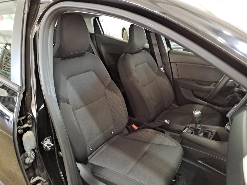 RENAULT CLIO 1.5 DCI BLUE 74KW BUSINESS 5 PORTE BERLINA