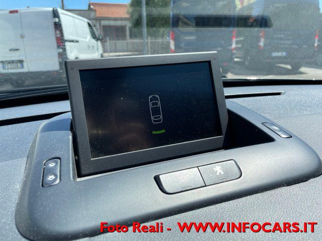 PEUGEOT 3008 1.6 HDi 115CV Active