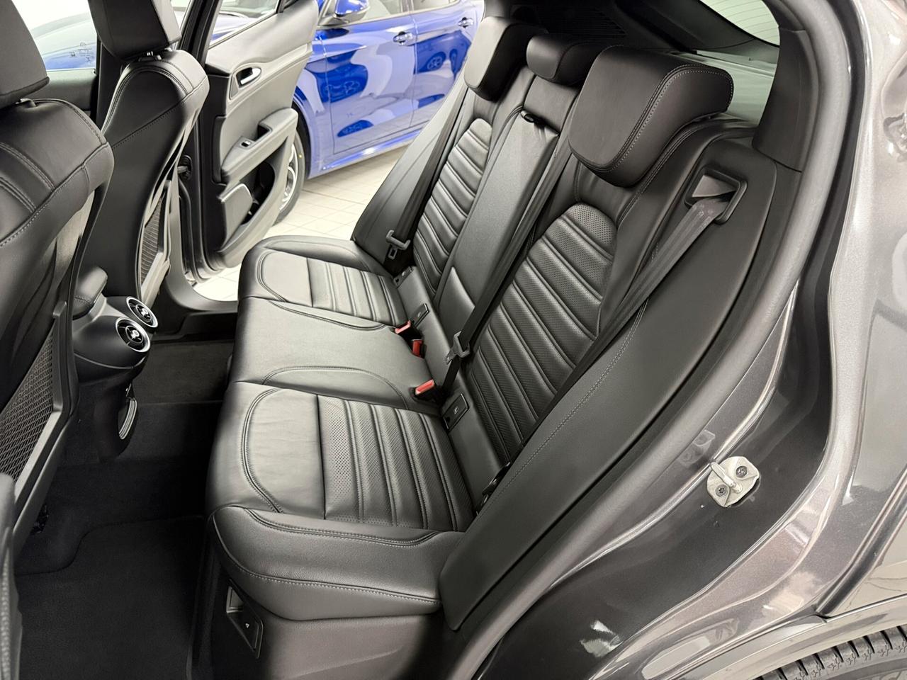 Alfa Romeo Stelvio 2.2 TD 210 VELOCE Q4 DISTRIBUZIONE OK SOSPENSIONI REGOLABILI