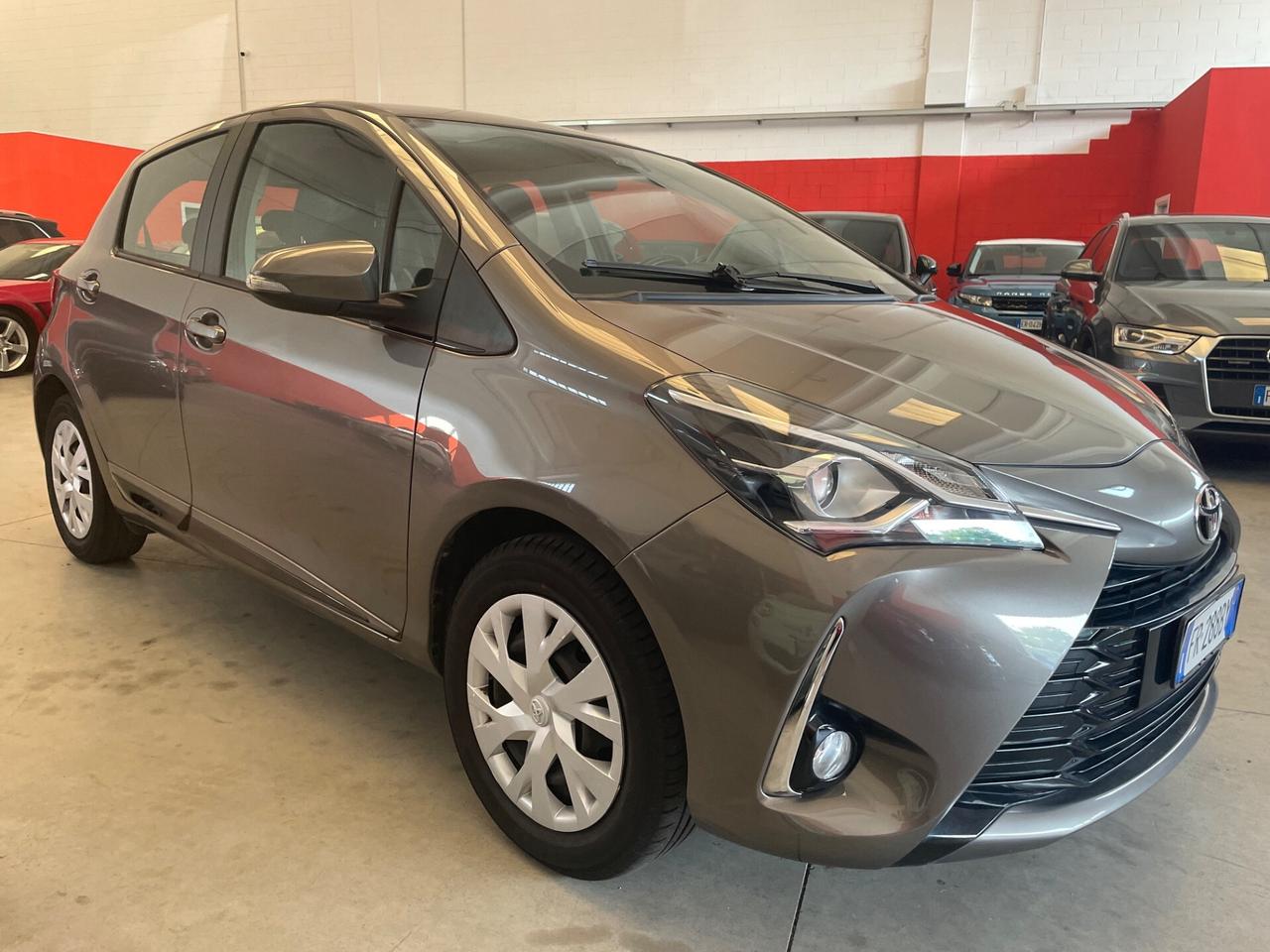 Toyota Yaris 1.0 5 porte*Neopatentati*