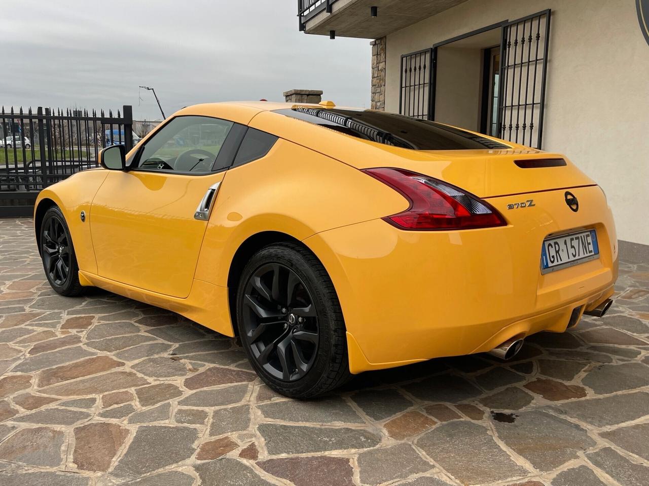 Nissan 370Z Coupé 3.7 V6 Lev 2