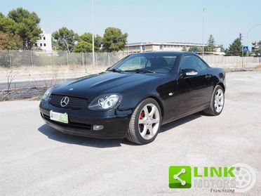 MERCEDES-BENZ SLK 200 136 cv