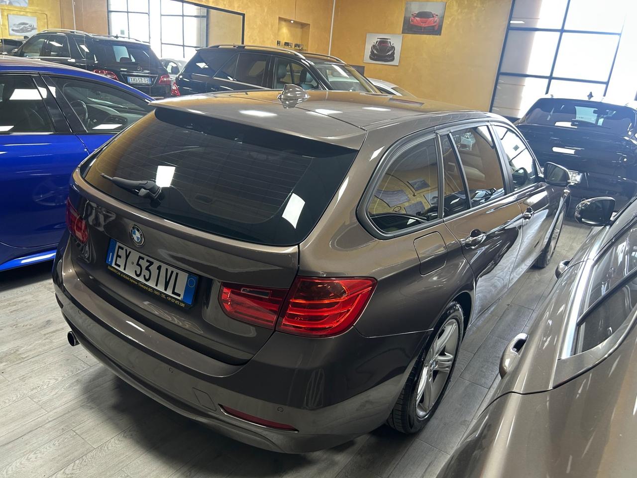 BMW 318d Touring 143 cv “PELLE/NAVI/SENSORI”-2015