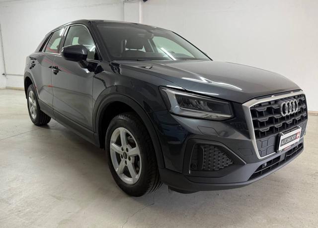 AUDI Q2 30 TFSI Business