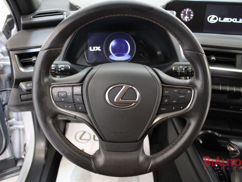 Lexus UX Hybrid Premium
