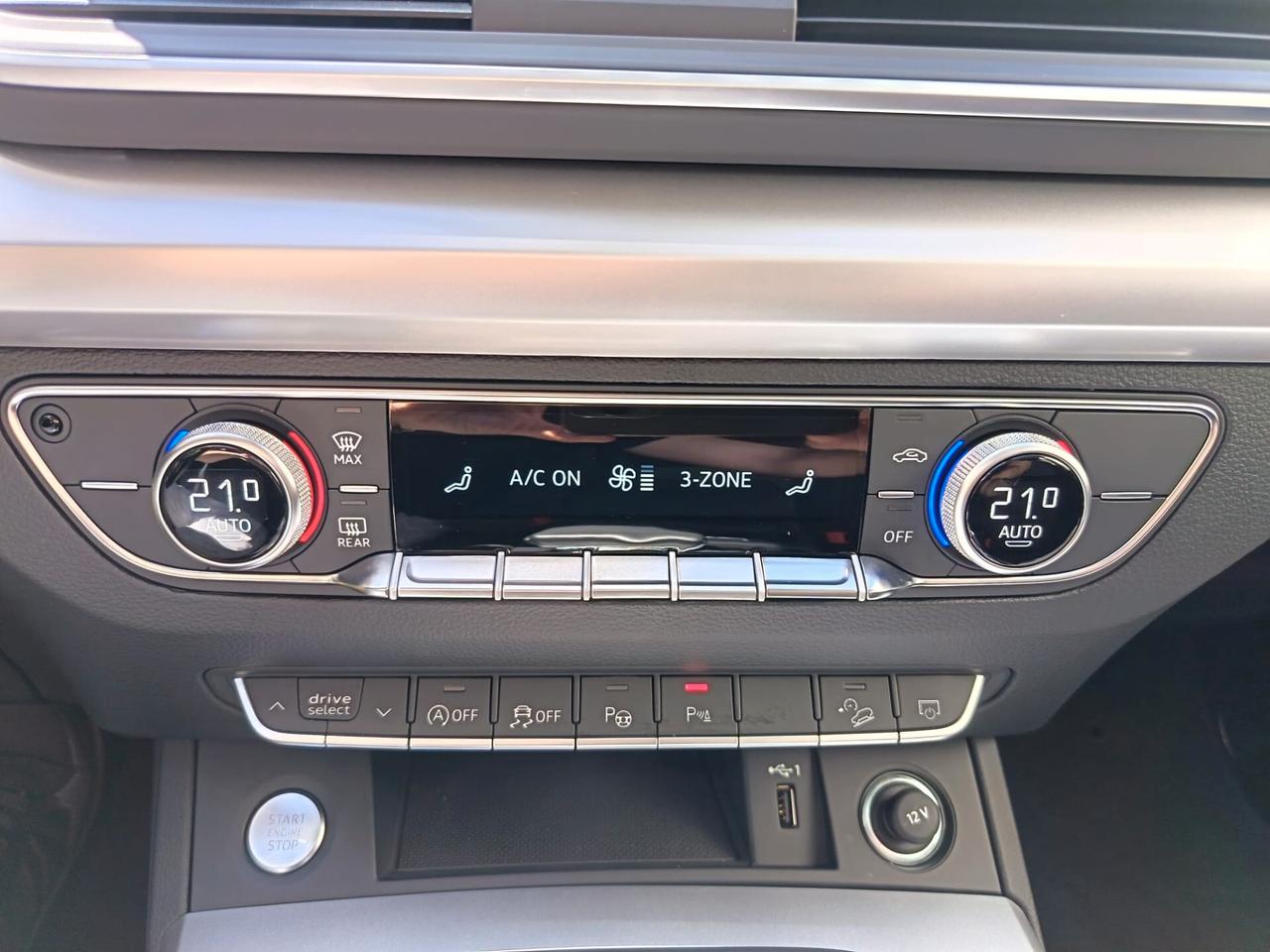 Audi Q5 40 TDI 204 CV quattro S tronic Identity Black