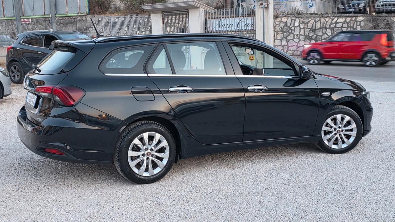 Fiat Tipo 1.6 Mjt S&S SW Lounge