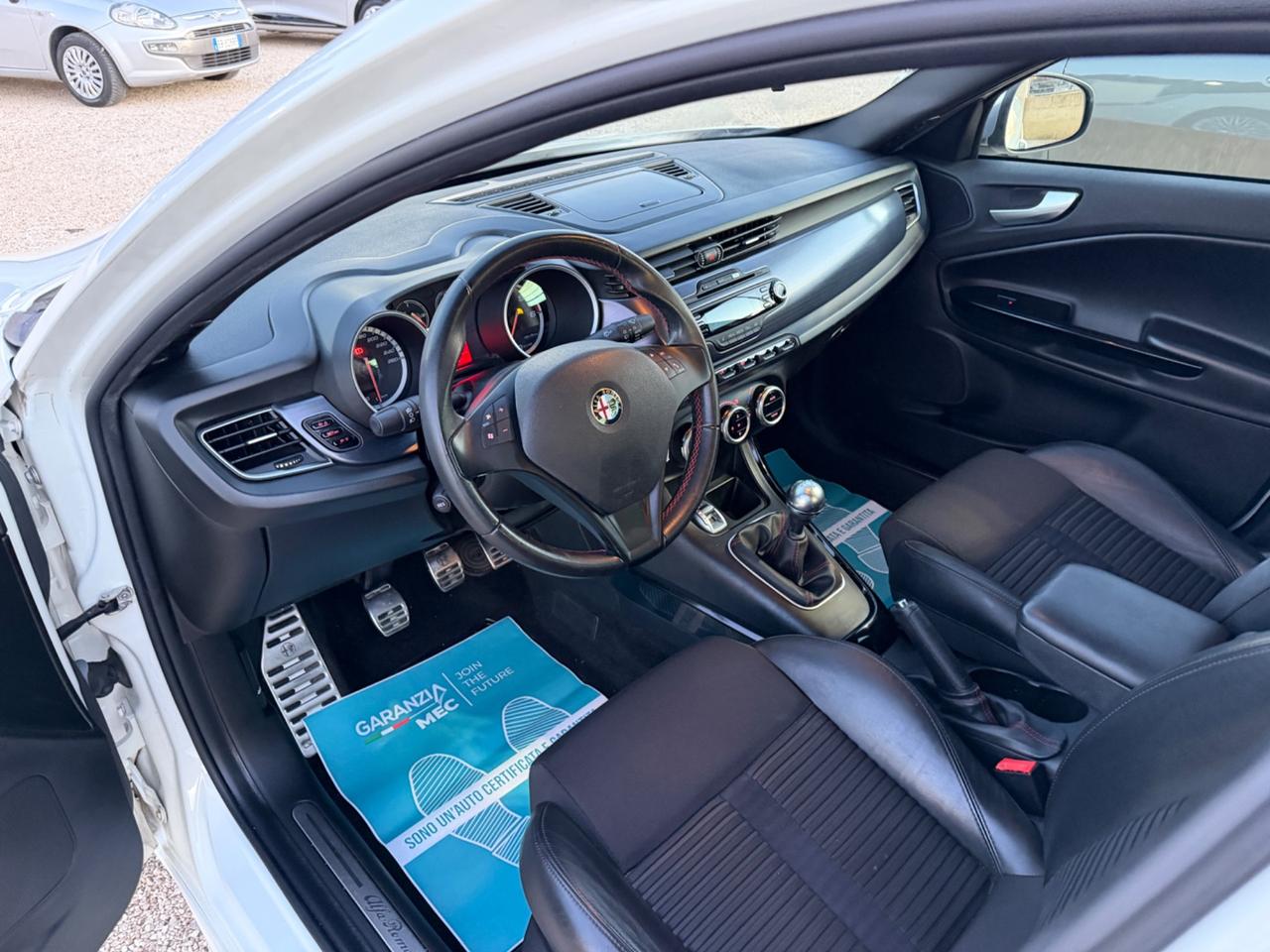 Alfa Romeo Giulietta 1.6 JTDm-2 105 CV Exclusive