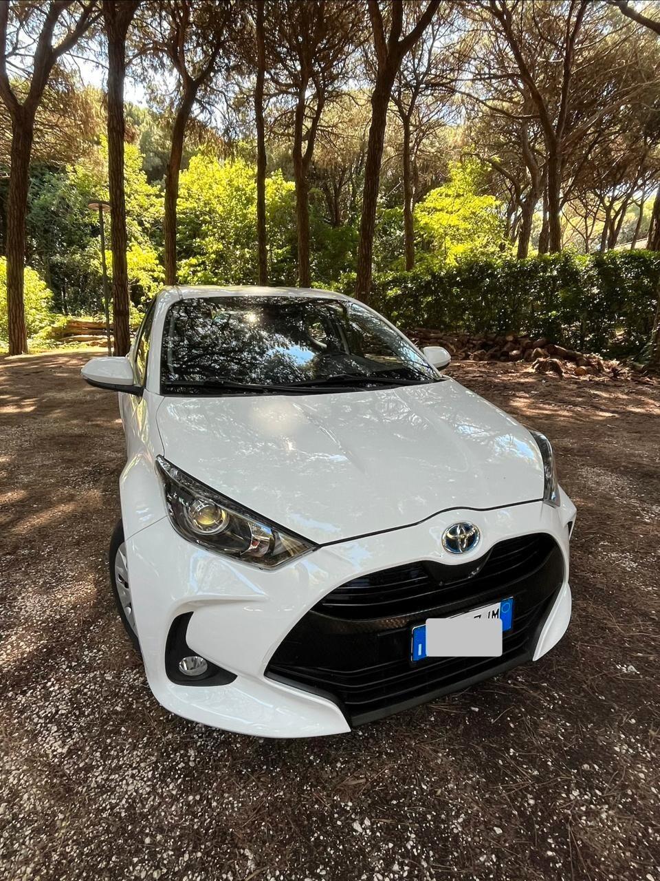 Toyota Yaris 1.5 Hybrid 5 porte Lounge