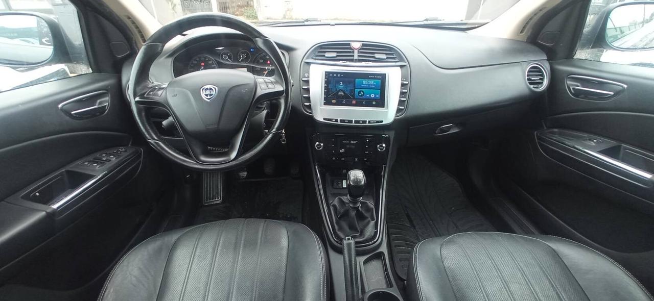 Lancia Delta SENZA BUSTA PAGA