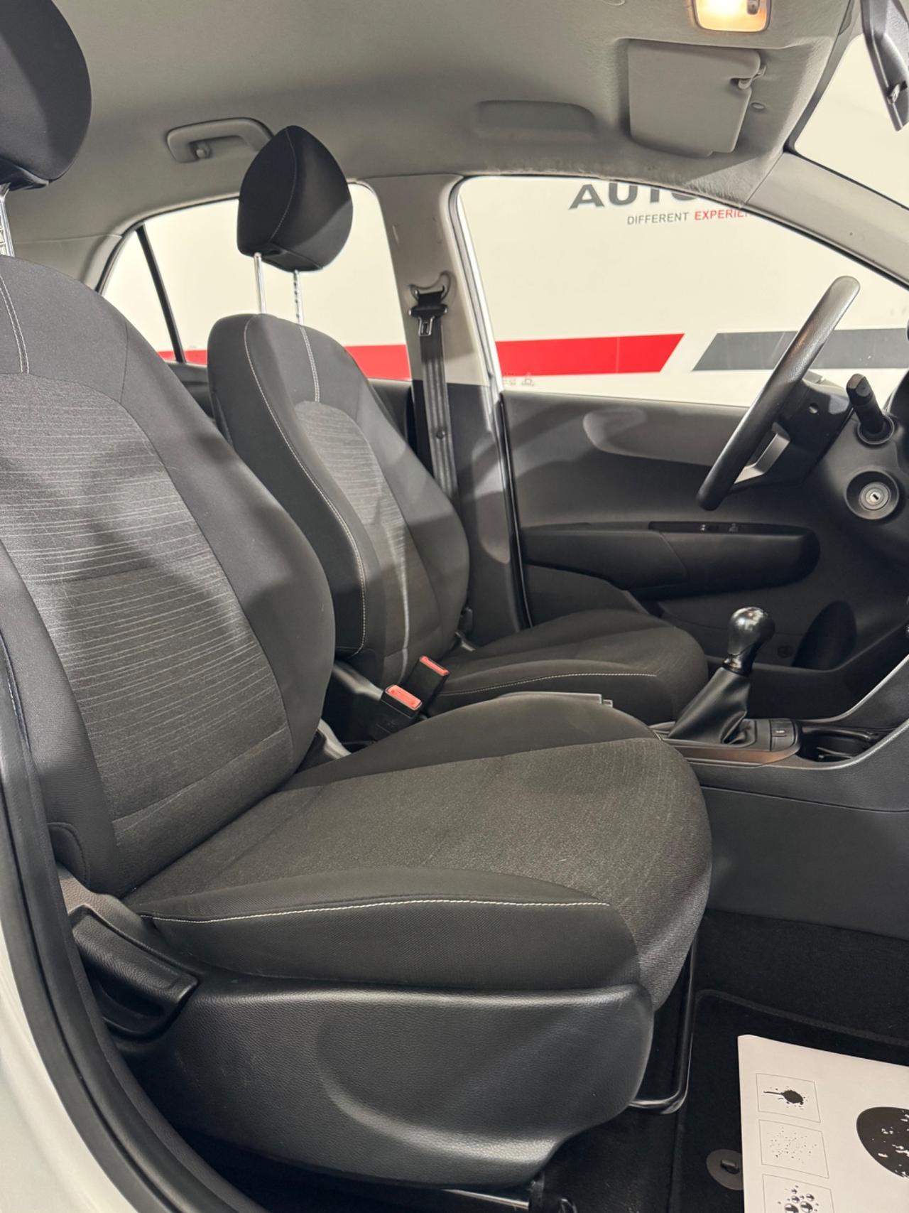 Kia Picanto 1.0 12V 5 porte X Line