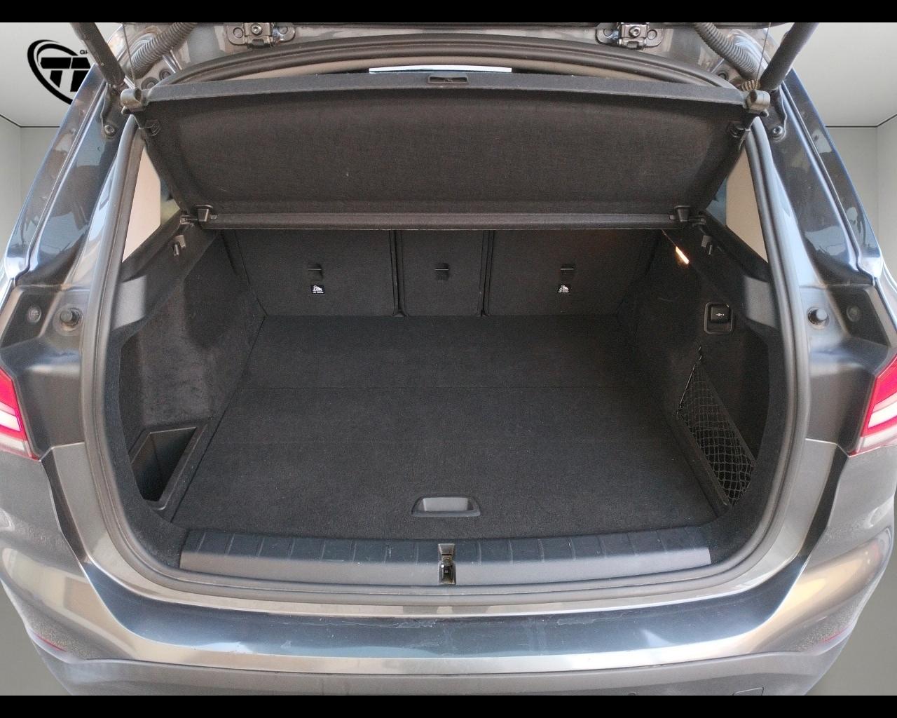 BMW X1 (F48) X1 xDrive18d Business A...