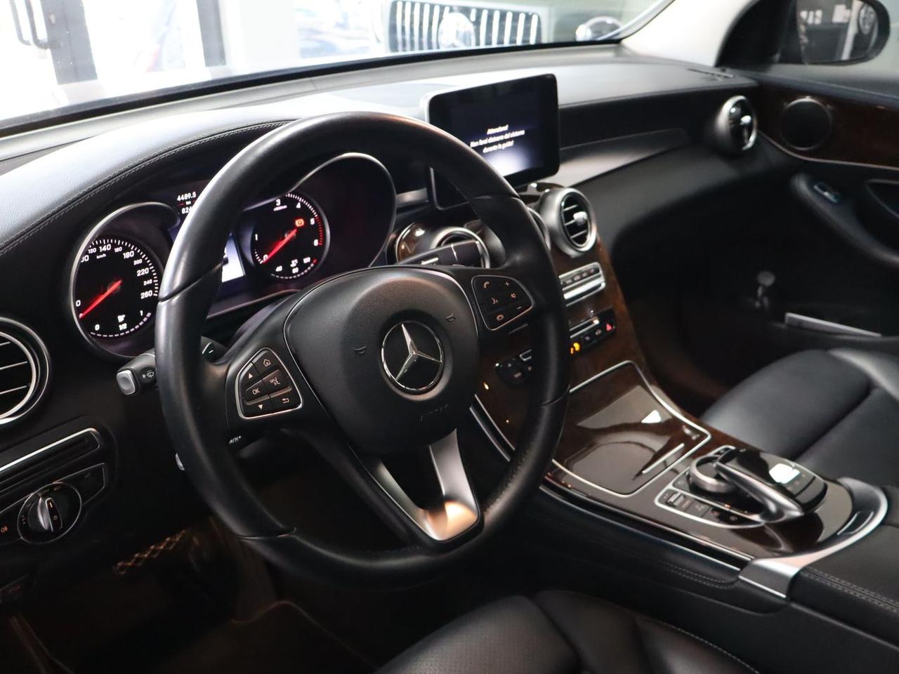 Mercedes-Benz GLC 220 Exclusive GLC 220 D #10229