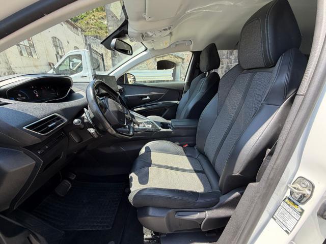 PEUGEOT 3008 BlueHDi 130 VAN EAT8 Allure N1 AUTOCARRO 5 POSTI