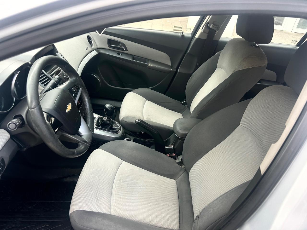 Chevrolet Cruze 1.6 GPL
