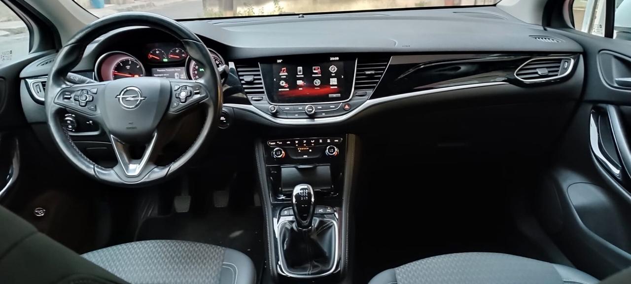 Opel Astra 1.6 CDTi 110CV Start&Stop Sports Tourer Innovation