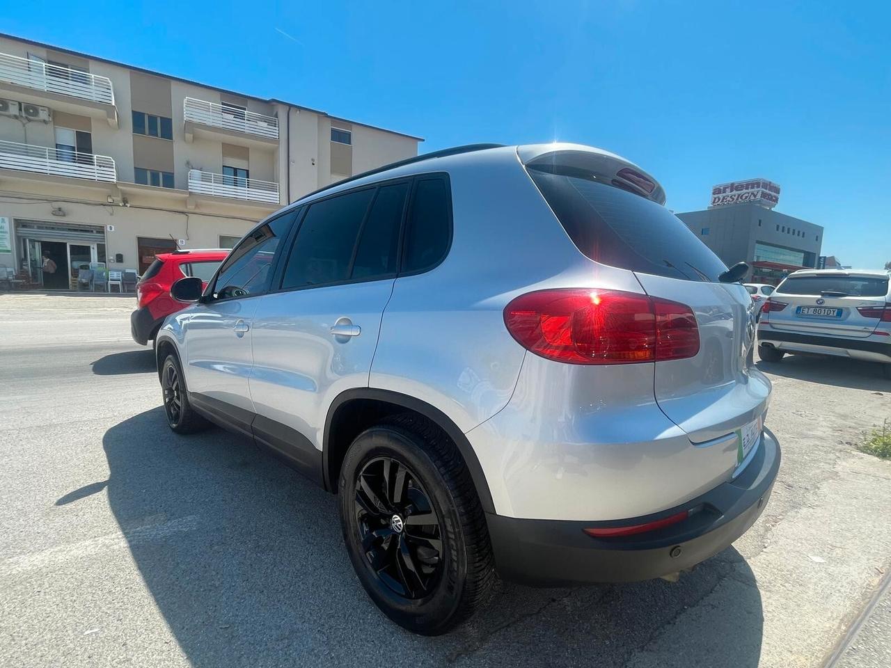 Volkswagen Tiguan 2.0 TDI 110CV Business Sport & Style BlueMotion Tech.