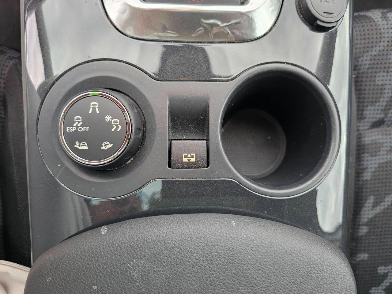 PEUGEOT 3008 1.6 HDI 112CV ACCESS PREMIUM AUTO