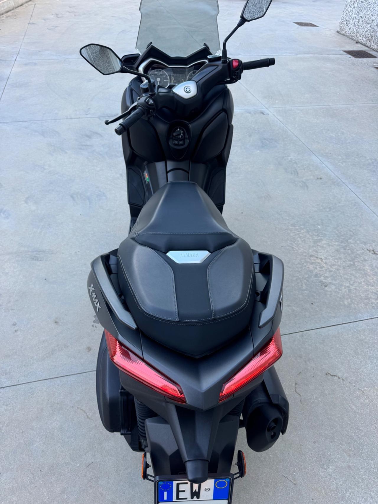 Yamaha X-Max 300 ABS