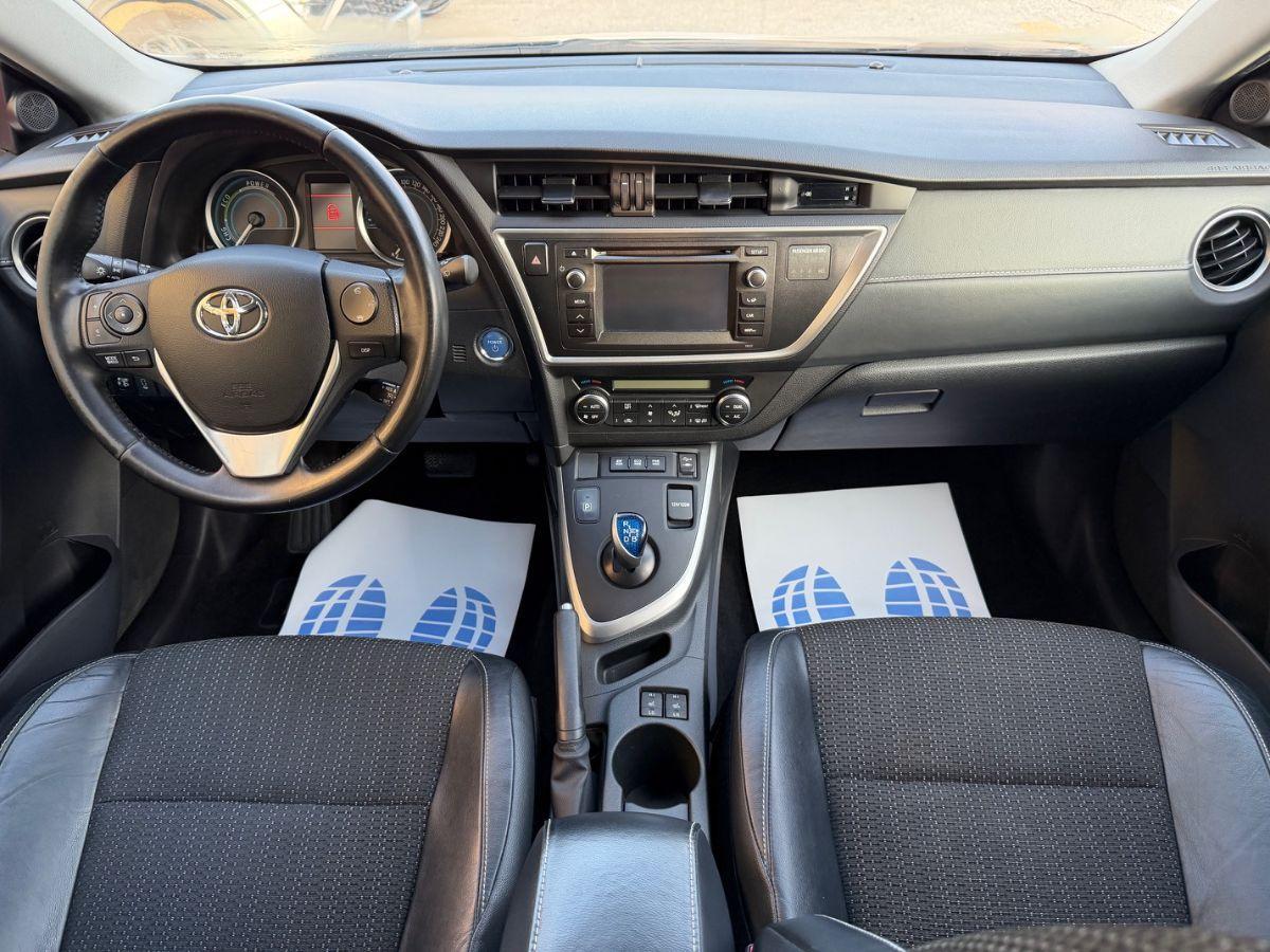 TOYOTA - Auris - TS 1.8 Hybrid Lounge #TAG.TOYOTA