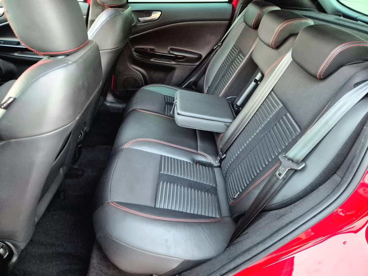 Alfa Romeo Giulietta 1.4 Turbo MultiAir TCT Exclusive