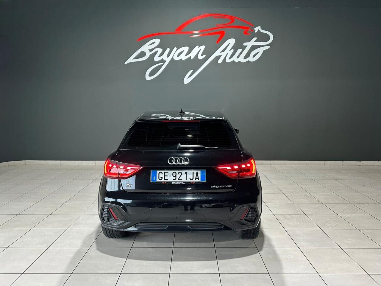 Audi A1 citycarver 1.5 35 TFSI S tronic Identity Contrast
