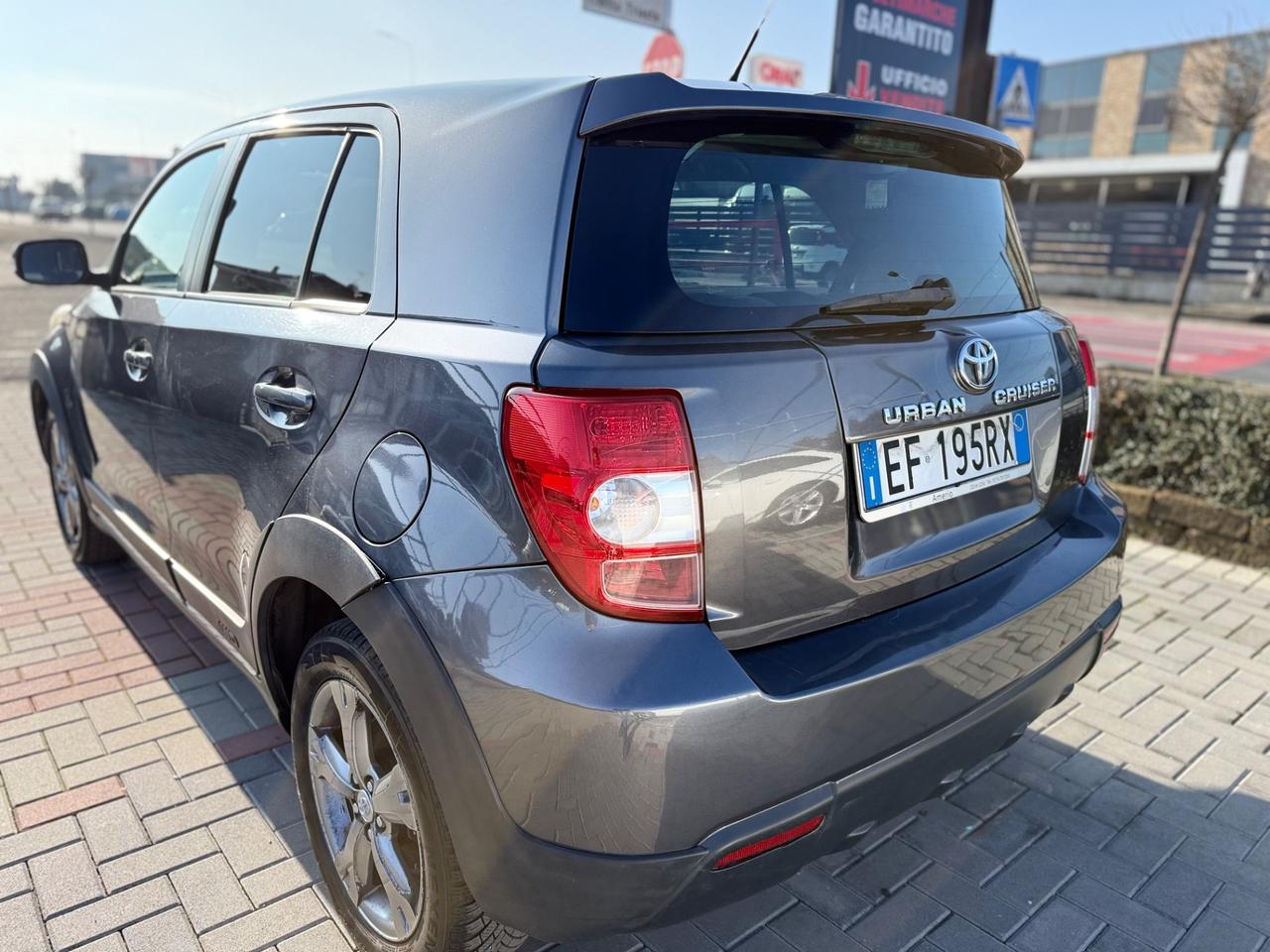 Toyota Urban Cruiser 1.4 D-4D AWD Sol