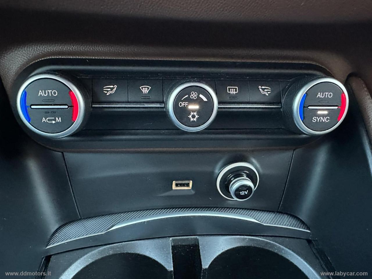 ALFA ROMEO Stelvio 2.2 T.diesel 210 CV AT8 Q4 Exec. CAMBIO AUTOMATICO/GANCIO TRAINO