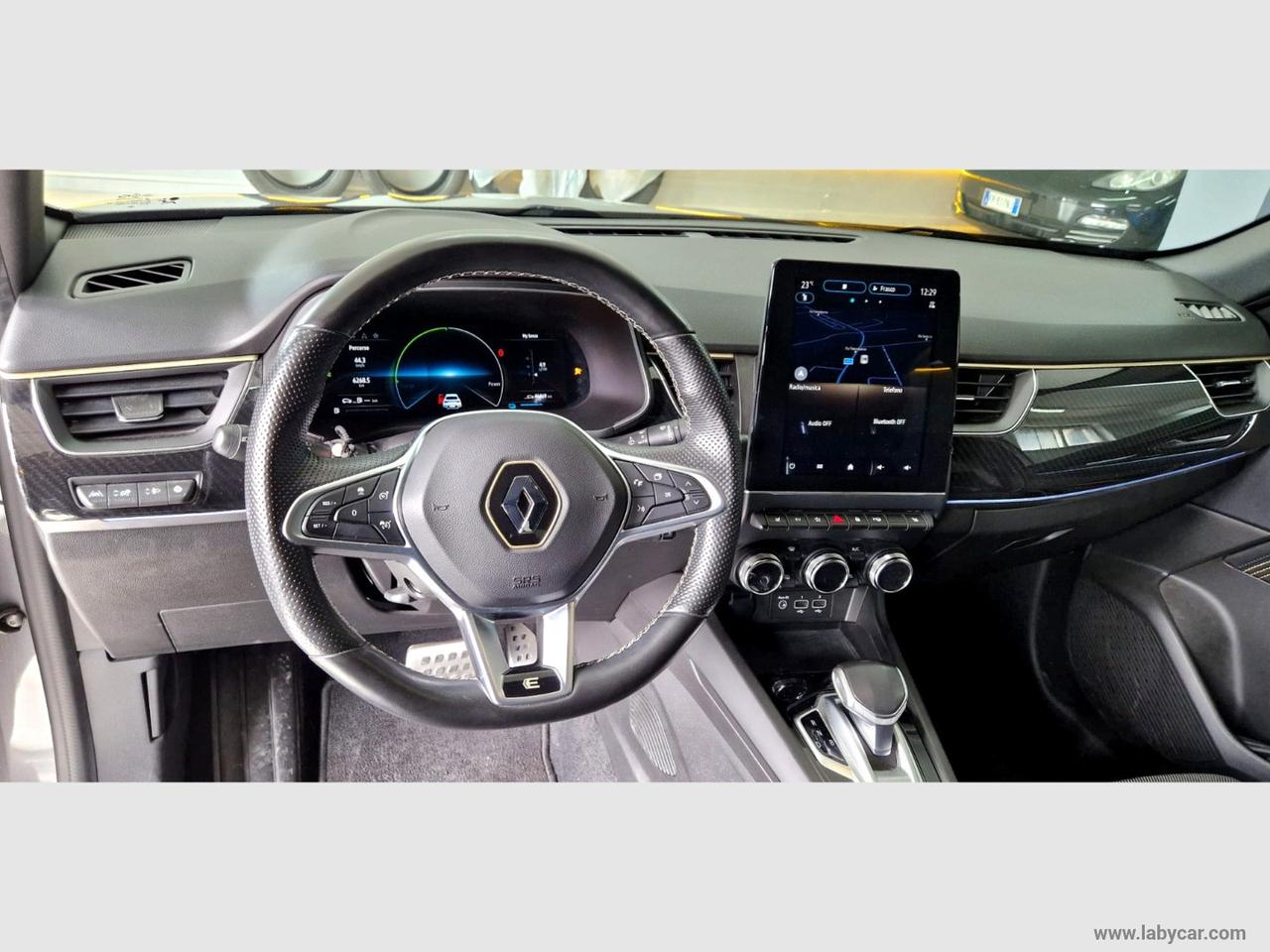 RENAULT ARKANA Hybrid E-TECH 145 CV Engineered