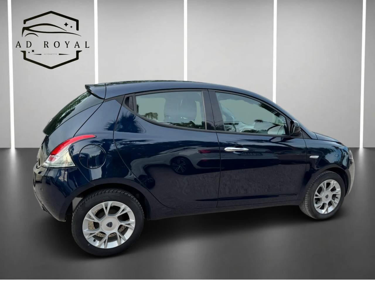 Lancia Ypsilon 1.2 69 CV 5 porte S&S Gold 2019