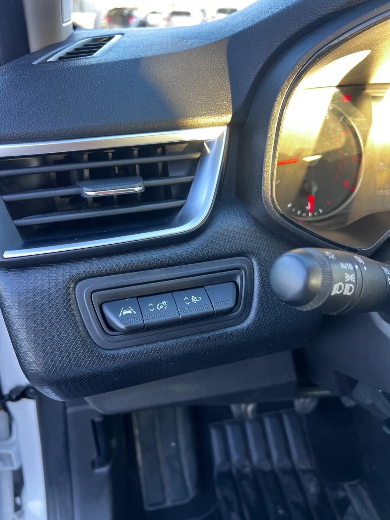 Renault Clio TCe 90 CV 5 porte Evolution