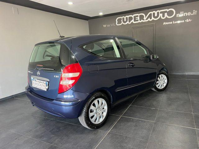 MERCEDES-BENZ A 180 CDI Coupé Elegance