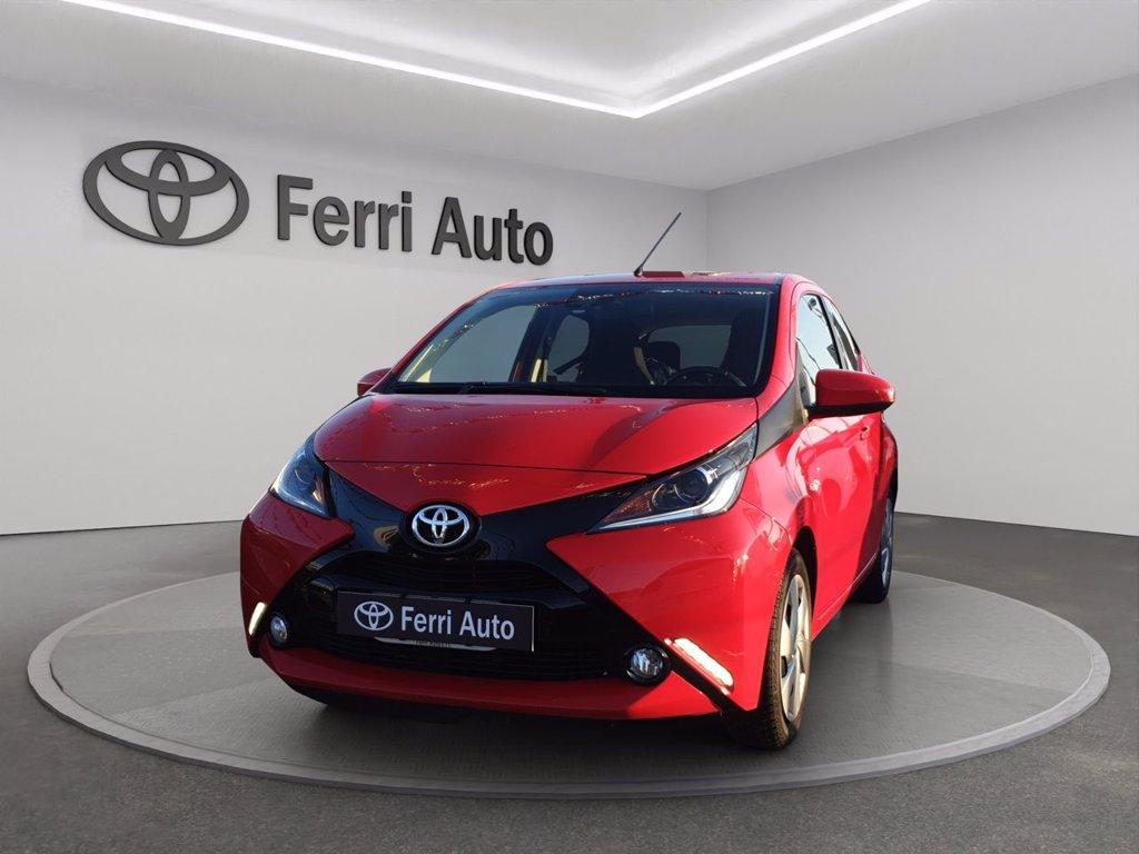 TOYOTA Aygo 5p 1.0 x-play tss del 2018