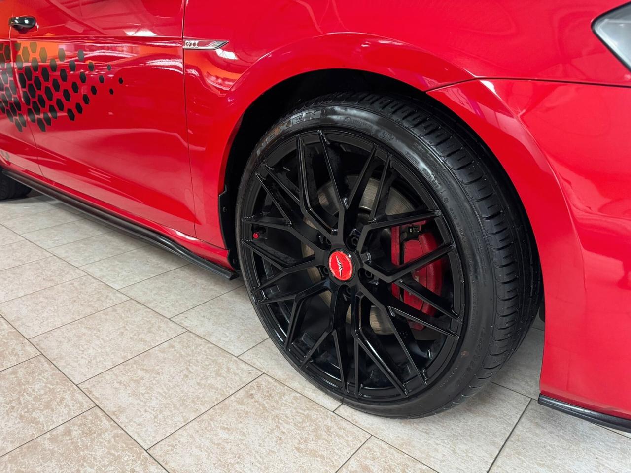 Volkswagen Golf GTI Performance 2.0 TSI DSG 5p. BlueMotion Technology