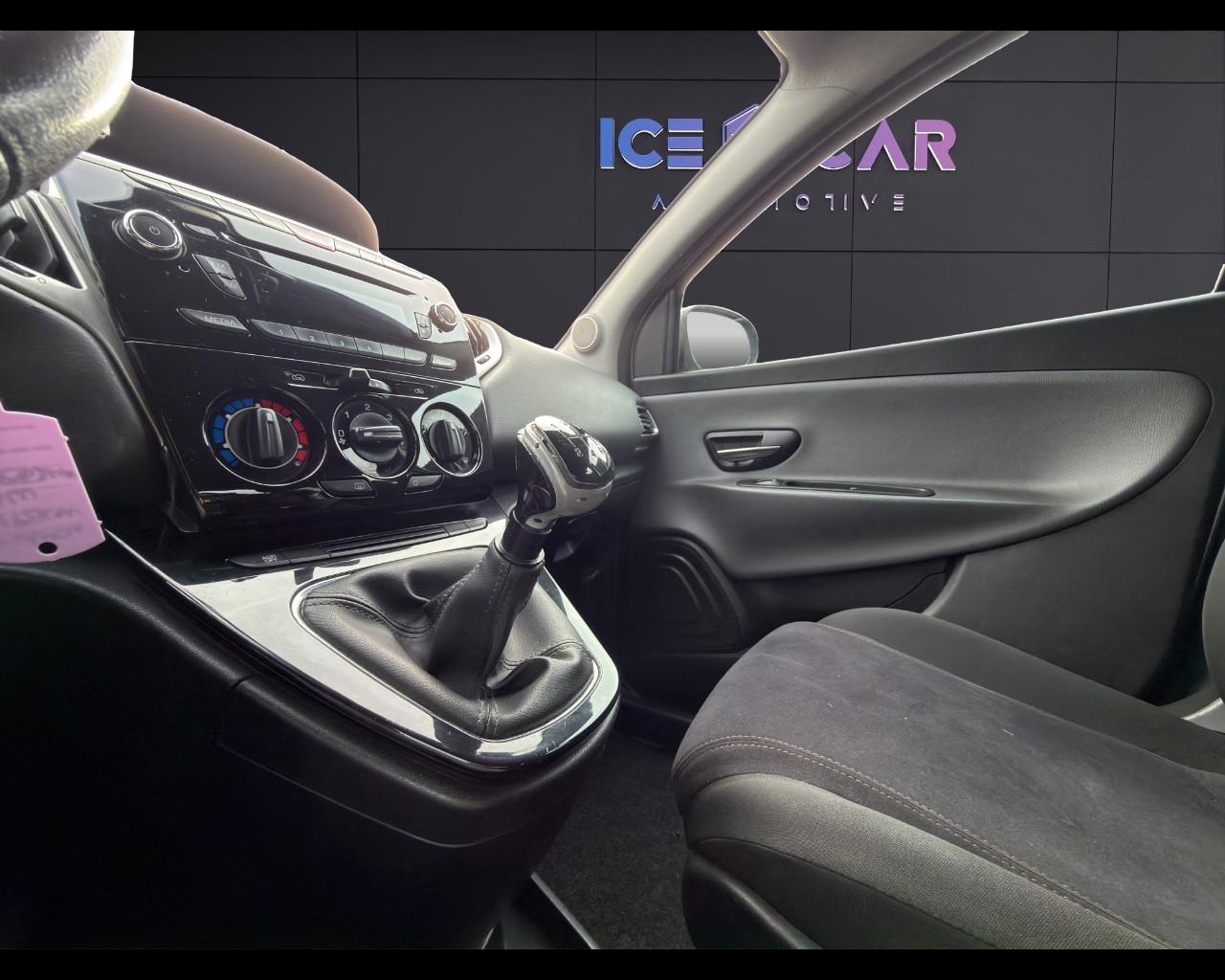 LANCIA Ypsilon 1.3 MJT 16V 95 CV 5 porte S&S Platinum