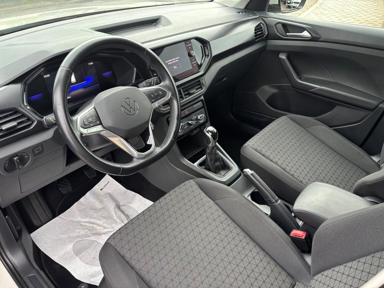 Volkswagen T-Cross 1.0 TSI Sport