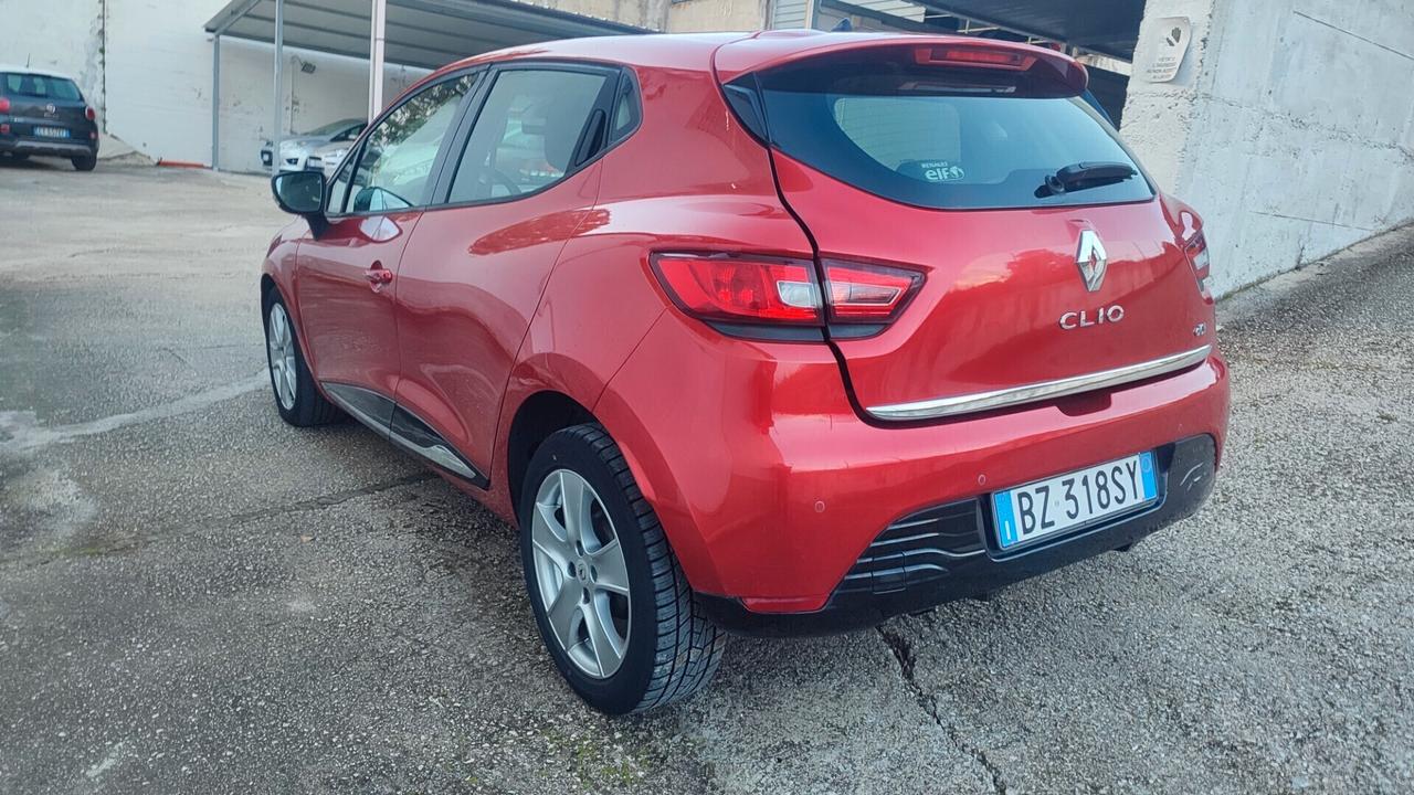 Renault Clio 1.5 dCi 8V 75CV 5 porte Wave
