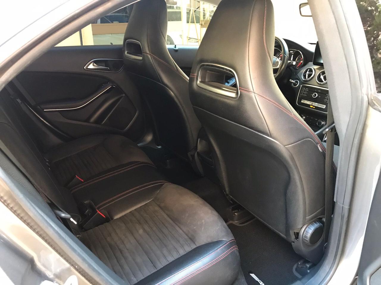 Mercedes-benz CLA 200 d 4Matic Automatic Premium
