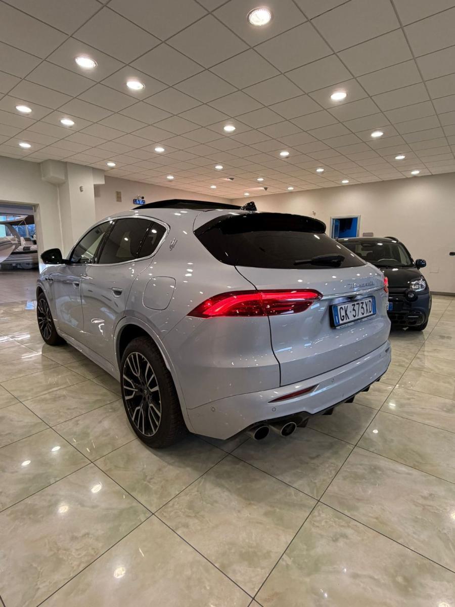 MASERATI - Grecale - 2.0 MHEV GT 300CV