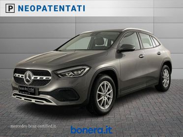 Mercedes GLA 180 180 D Business Extra 8G-DCT