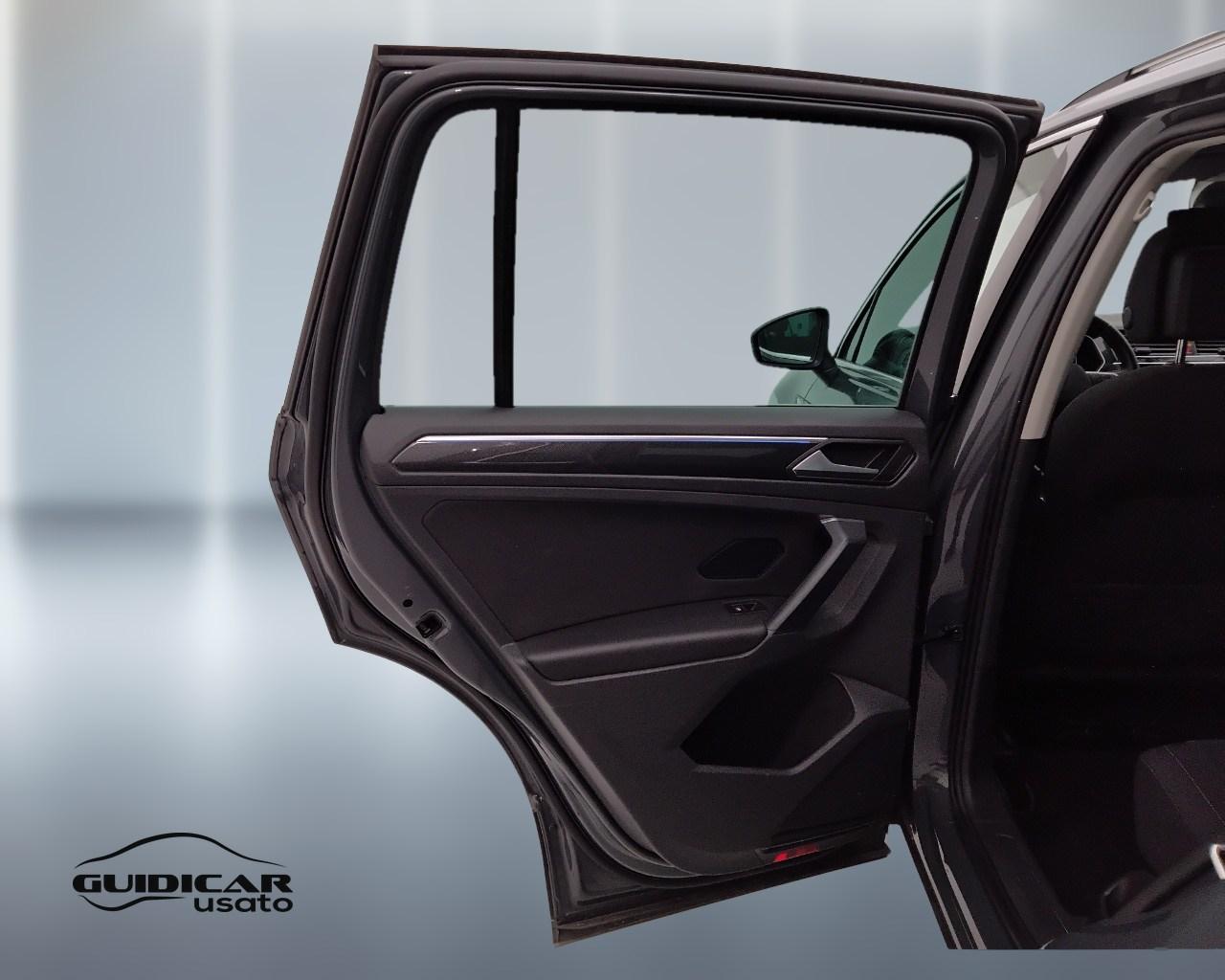 VOLKSWAGEN Tiguan II 2021 - Tiguan 2.0 tdi Elegance 4motion 200cv dsg